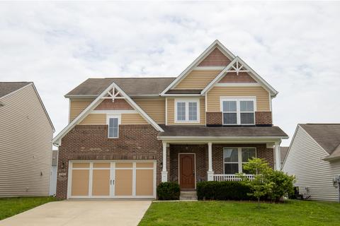 5783 Open Fields Dr, Whitestown, IN 46075