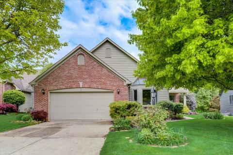 11936 Halla Pl, Fishers, IN 46038