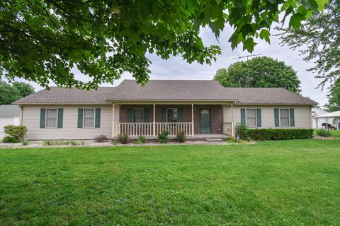 2320 W 200 S, Columbus, IN 47201