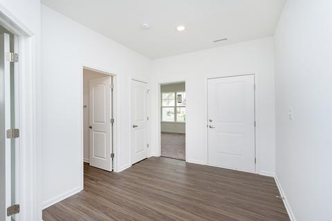 9901 Olympic Blvd, Pendleton, IN 46064 photo 7
