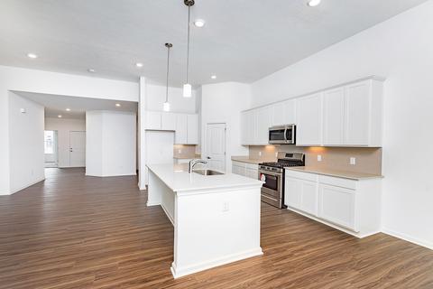 9901 Olympic Blvd, Pendleton, IN 46064 photo 12