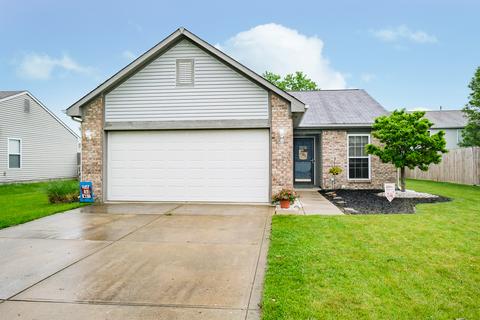5983 Gadsen Dr, Plainfield, IN 46168