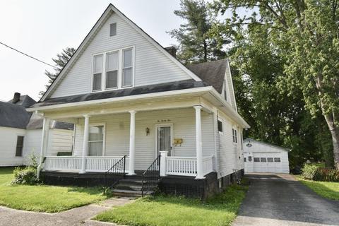 225 W Johnson St, Sullivan, IN 47882