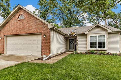 5625 Fair Ridge Pl, Indianapolis, IN 46221