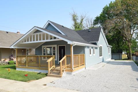 1012 E Pike St, Crawfordsville, IN 47933