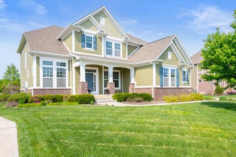 9200 Keystone Ct, Zionsville, IN 46077