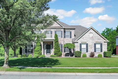 12010 Honey Creek Ct, Fishers, IN 46038