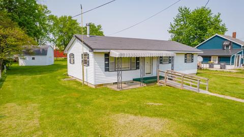 710 Cleveland Ave, Tipton, IN 46072