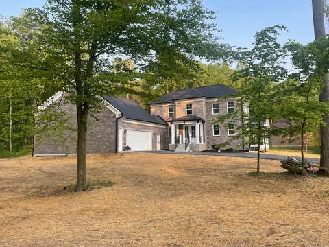 3320 N Pine Song Dr, Martinsville, IN 46151