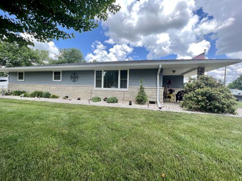 1670 Mccollum Ln, Plainfield, IN 46168