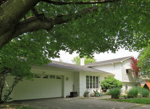 6828 Chapel Hill Rd, Indianapolis, IN 46214