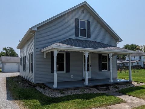 104 N Durbon St, Glenwood, IN 46133