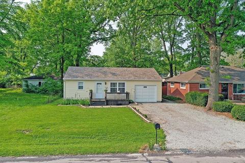 2607 E 5th St, Anderson, IN 46012