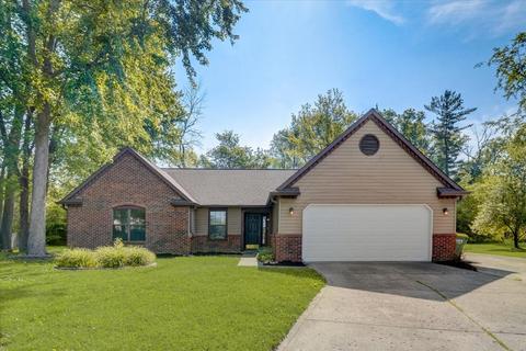 3616 Paddington Cir, Indianapolis, IN 46268