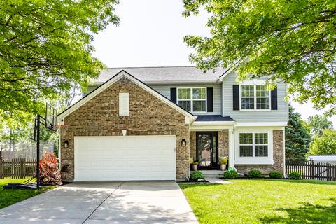 3629 Eaglewood Ct, Carmel, IN 46033