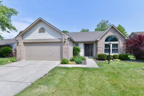 1920 Maple Park Dr, Westfield, IN 46074