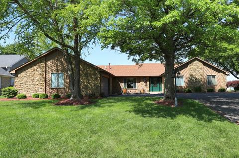 109 Cherokee Ln, Noblesville, IN 46062
