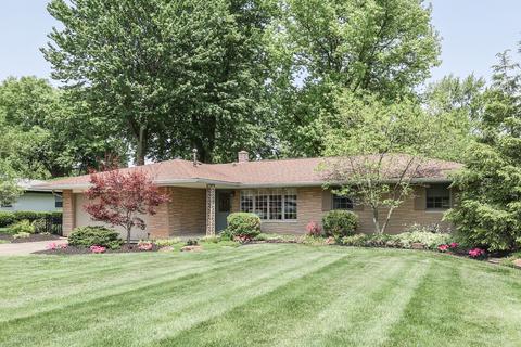 326 Bangor Dr, Indianapolis, IN 46227