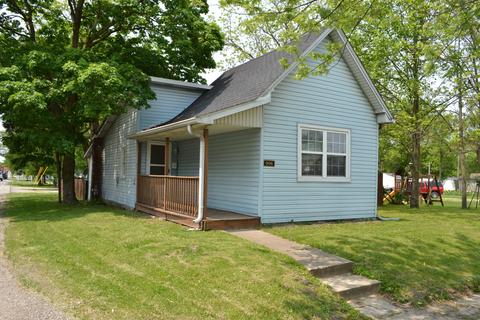 906 S Ohio St, Sheridan, IN 46069