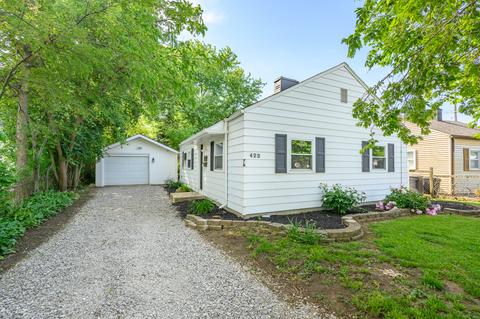 422 Sunset Dr, Shelbyville, IN 46176