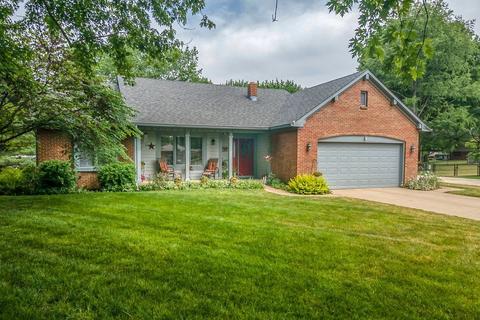4382 Windview Cir, Greenwood, IN 46142
