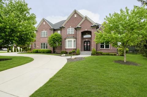 13601 Stone Dr, Carmel, IN 46032