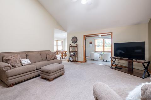 2520 Cedar Ridge Dr, Columbus, IN 47203 photo 13