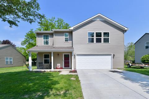 7696 Mistflower Ln, Noblesville, IN 46062