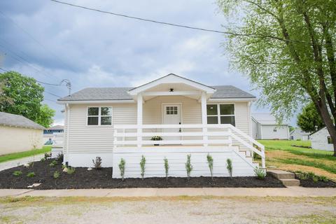 259 E Wayne St, Spencer, IN 47460