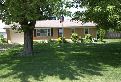 9112 E 206th St, Noblesville, IN 46060