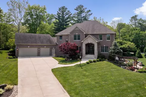 8743 Potters Cove Ct, Indianapolis, IN 46234
