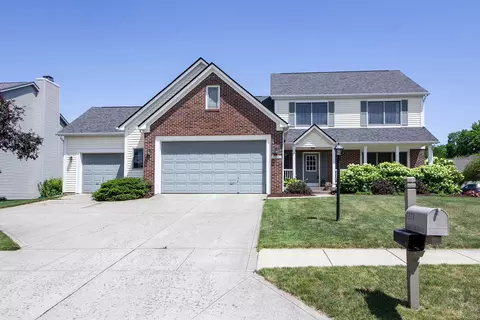 7274 Shag Oak Dr, Noblesville, IN 46062