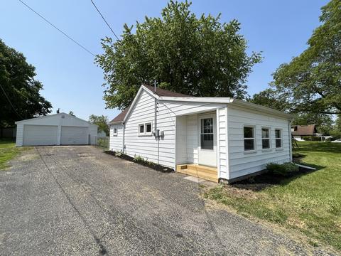 205 E Franklin St, Eaton, IN 47338