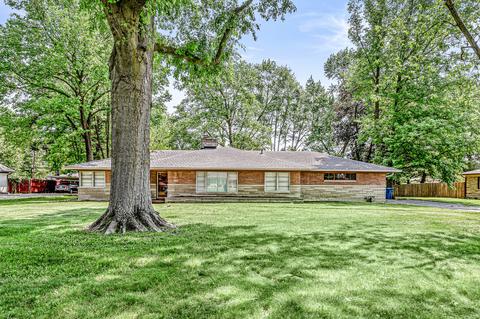 5505 Woodside Dr, Indianapolis, IN 46228