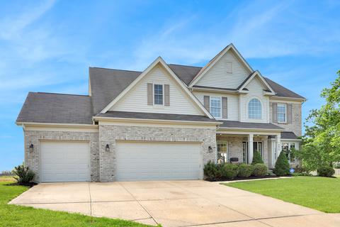 8075 Primrose Ct, Brownsburg, IN 46112
