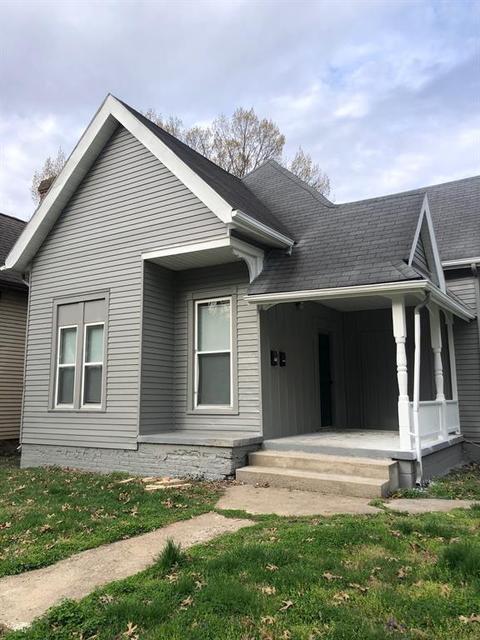 1020 Chestnut St, Columbus, IN 47201