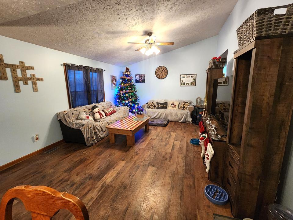  103 Justin Dr, Mooresville, IN 46158 photo 6