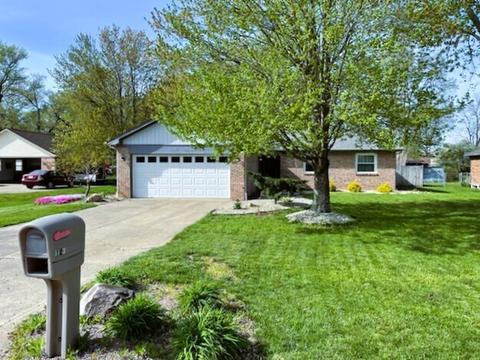 103 Justin Dr, Mooresville, IN 46158