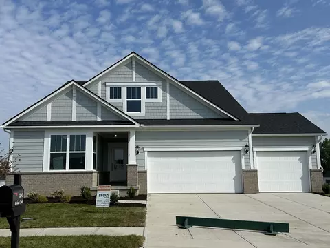 2042 Kohut Ct, Westfield, IN 46074