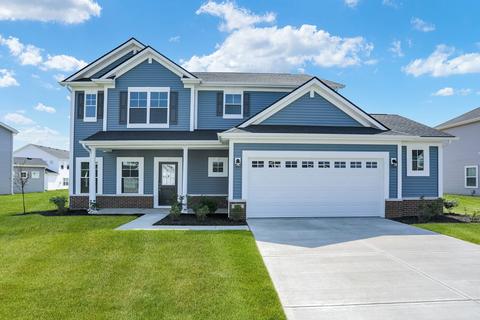 7097 Symphony Dr, Brownsburg, IN 46112