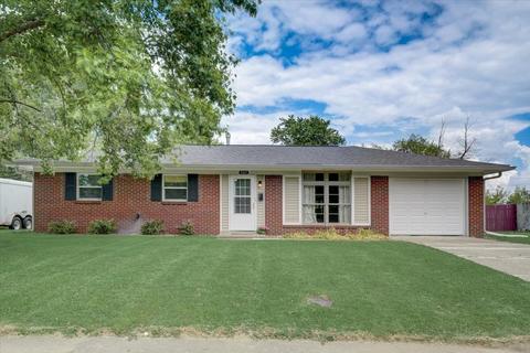 3163 Roseway Dr, Indianapolis, IN 46226