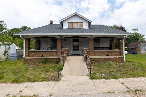 6104 W Us Highway 40, Stilesville, IN 46180