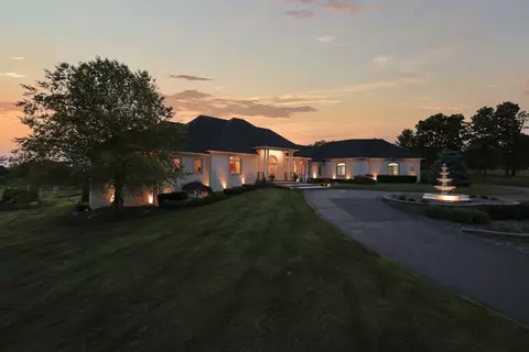 3232 S Morgantown Rd, Greenwood, IN 46143