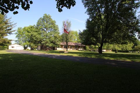 9641 S County Road 100 E, Clayton, IN 46118
