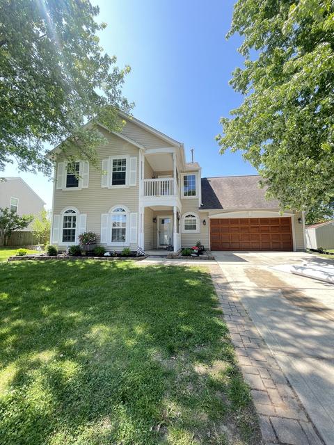 8375 Captain Dr, Avon, IN 46123