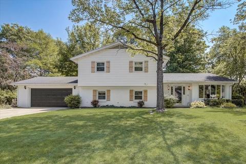 1706 N Dumont Dr, Marion, IN 46952