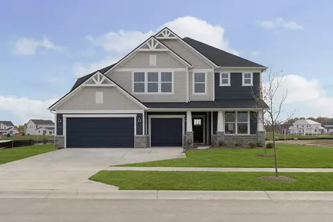 9385 Kinsley Dr, Avon, IN 46123