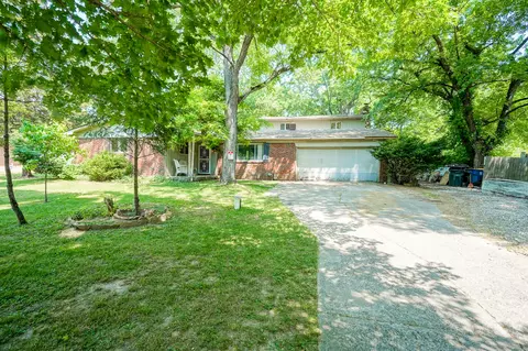 6415 Lee Rd, Indianapolis, IN 46236