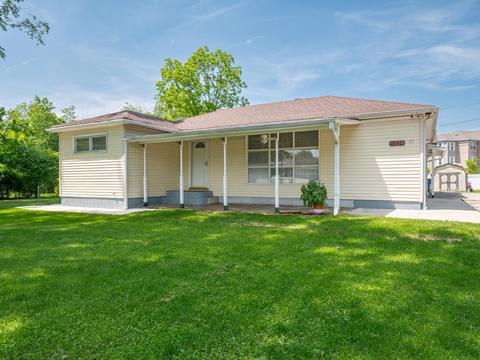 5830 Norcroft Dr, Indianapolis, IN 46221