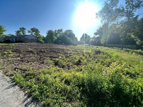 430 S Midland Dr, Danville, IN 46122